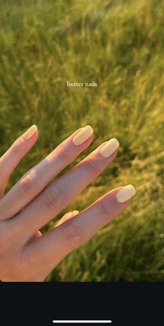 kendall jenner with butter yellow nails